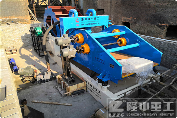 砂廠新型帶式壓濾機(jī)—“吃進(jìn)”砂廠污泥，“吐出”環(huán)保產(chǎn)品