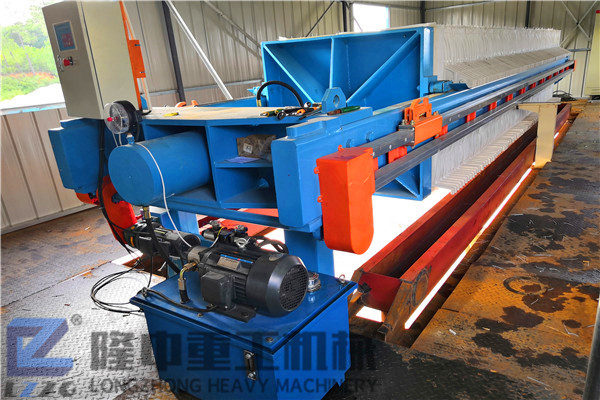 保證隔膜壓濾機(jī)工作效率的Z大化？售后服務(wù)也需要！