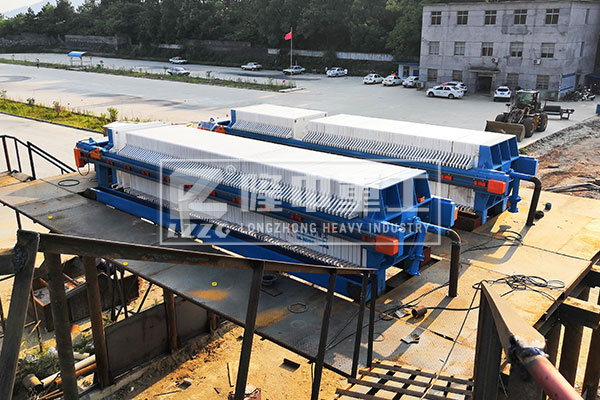 新型廂式壓濾機(jī)設(shè)備和普通壓濾機(jī)差距這么大，砂廠有必要了解一下