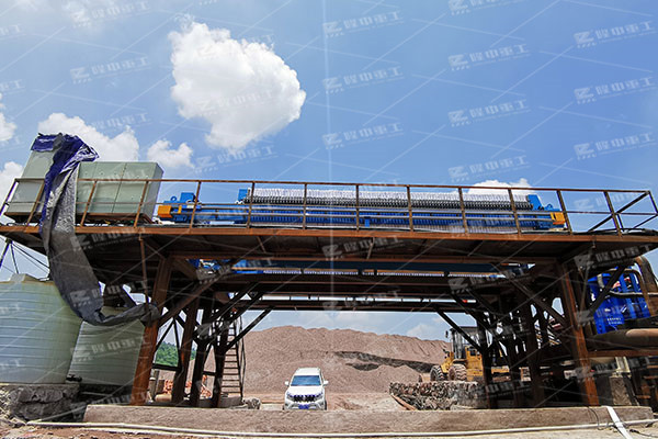 廂式壓濾機(jī)平時(shí)工作時(shí)有哪些注意事項(xiàng)？?jī)牲c(diǎn)需要注意