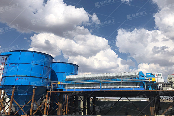 100平方污泥脫水壓濾機(jī)處理量是多少？